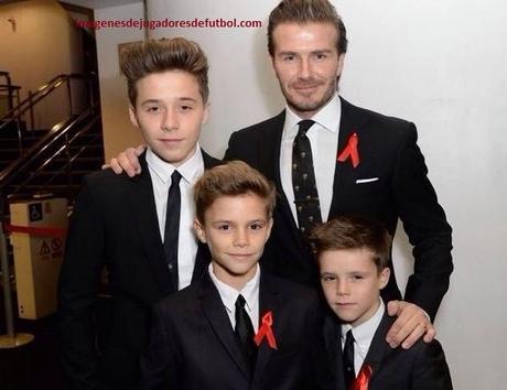 hijos de jugadores de futbol famosos inglaterra