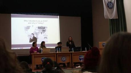 Resumen de mi charla en la Universidad del Egeo: Por qué decidí hacer un SVE y por qué en Turquía Resumen de mi charla en la Universidad del Egeo: Por qué decidí hacer un SVE y por qué en Turquía
