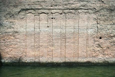 Buda de 600 años de antigüedad emerge de un lago en China