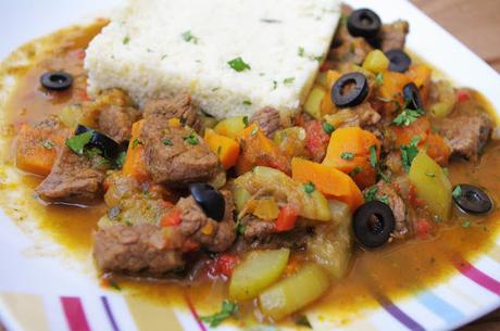 TERNERA AL ESTILO MARROQUÍ CON VERDURAS Y COUS COUS