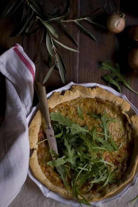 TARTA DE CEBOLLA Y GRUYERE