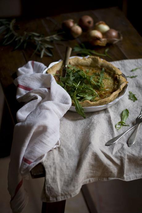 TARTA DE CEBOLLA Y GRUYERE