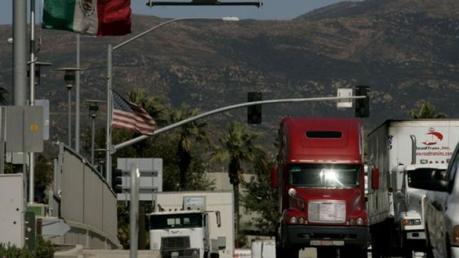 4 efectos concretos que tendría la construcción del muro que Donald Trump propone en la frontera entre EE.UU. y México