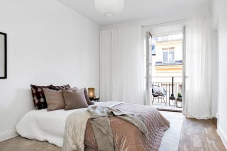 Dúplex con 3 balcones y terraza diseño interiores decoración sueca decoración interiores decoracion dormitorios decoración áticos y dúplex blog decoración nórdica atico sueco 