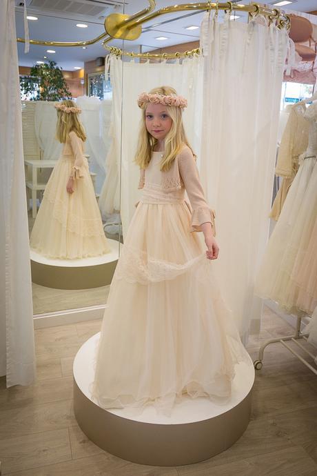 Vestidos de comuniones ¿dónde comprarlos?