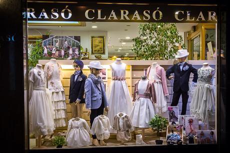 Vestidos de comuniones ¿dónde comprarlos?