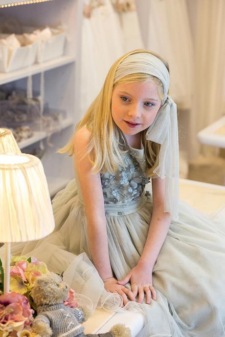 Vestidos de comuniones ¿dónde comprarlos?