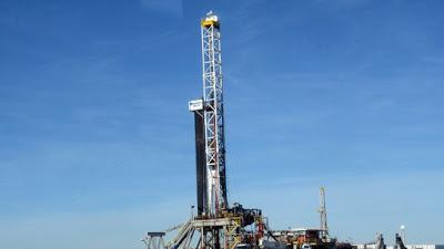 Petroleros denuncian el despido de 110 trabajadores en Loma Campana