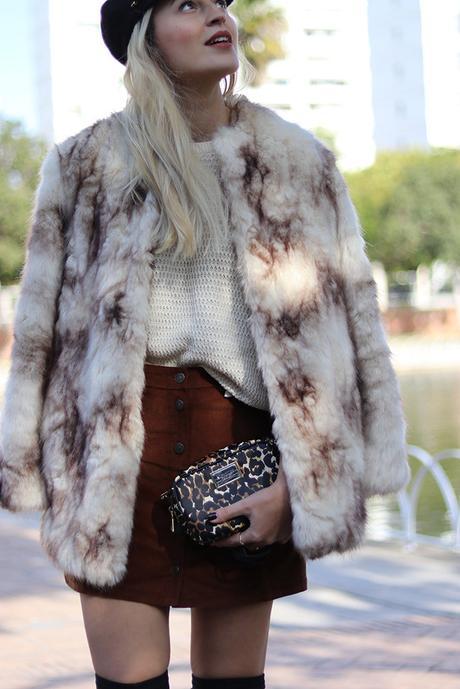 FUR COAT