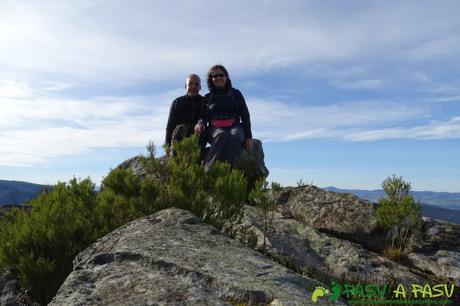 Dolmen de Merillés: cima del Alto de Reigada