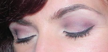 Burdeos y berenjena: Maquillaje, manicura y moda
