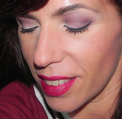 Burdeos y berenjena: Maquillaje, manicura y moda