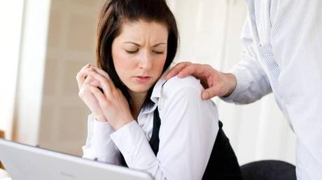 Suspenden a maestro de la UASLP acusado de acoso