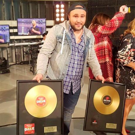 Expediente Disco (Pocho) de Oro A Kiko Rivera