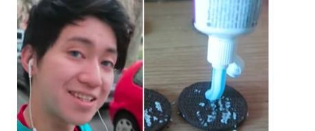 Un ‘youtuber’ le da galletas con pasta de dientes a un indigente: “Le ayuda a limpiarse los dientes”