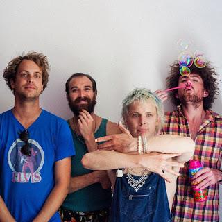 Pond - Sweep Me Off My Feet (2016)