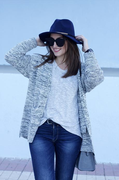 Cardigan en tonos grises de Sammydress