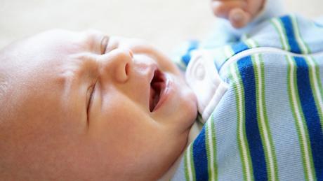 Duda sobre despertares nocturnos del bebé