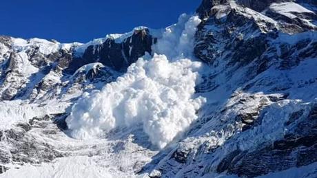 Escalofriante avalancha de nieve en Torres del Paine da la vuelta al mundo [Video]