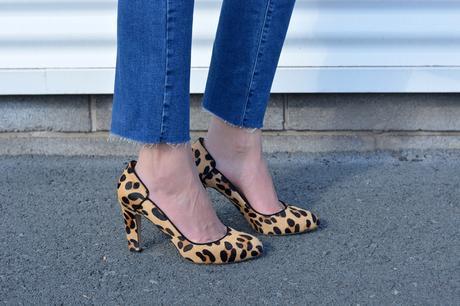 LOOK CON CHAQUETA MILITAR MANGO