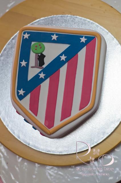 TARTA ESCUDO DEL ATLÉTICO DE MADRID