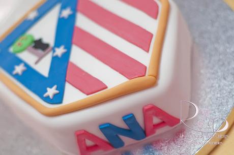 TARTA ESCUDO DEL ATLÉTICO DE MADRID