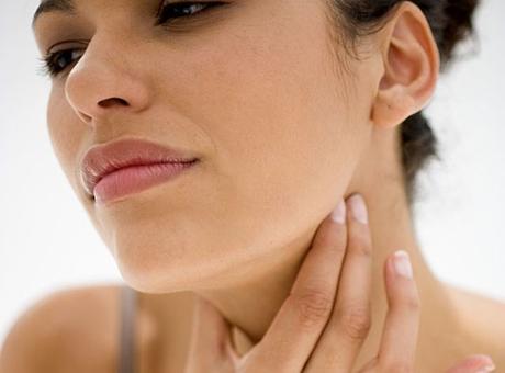 20 consejos para cuidar de la voz y garganta saludablemente