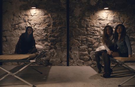 Mini Review – Multiple split-anya-taylor-joy-betty-buckley-jessica-sula-cincodays