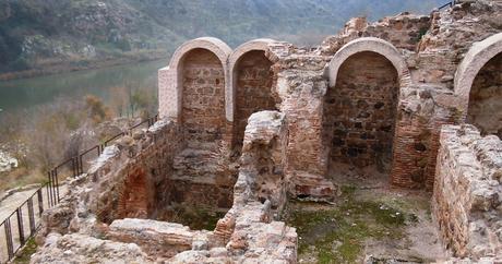 Resultado de imagen de baño de las teñerias toledo