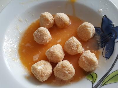 BOLITAS DE MOZZARELLA FRITAS