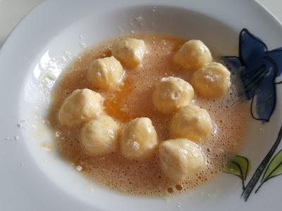 BOLITAS DE MOZZARELLA FRITAS