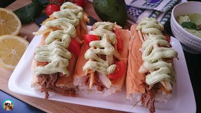 Perritos de carne mechada