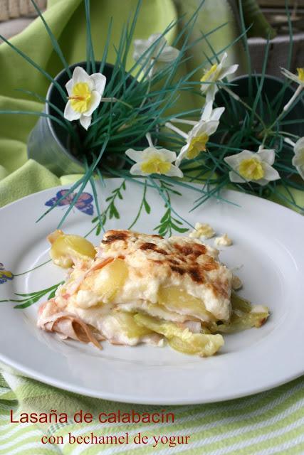 Lasaña de calabacín y bechamel de yogur El Ágora de Ángeles Lasaña de calabacín, bechamel de yogur