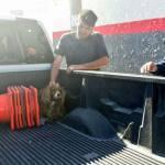 Policía Municipal rescata perrito y lo entregan a dueña