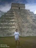 HUEVOS RELLENOS CON GUACAMOLE
