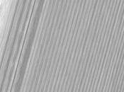 Cassini captura anillos Saturno 134.500 distancia, como nunca antes visto!