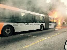 EN VIDEO: Así quedó destruido por el fuego un famoso P11 en La Habana