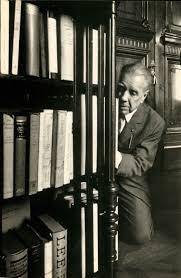 Bibliotecas / 15 (Una ficción tras releer esta mañana a Borges)