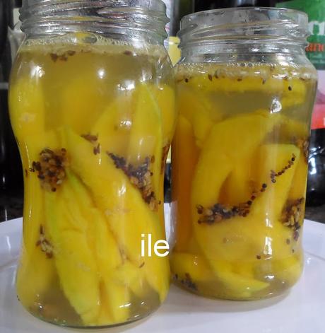 Pickles de mango con especias