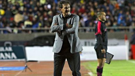 Ricardo La Volpe dice que le regalaron los goles a Coras Ricardo La Volpe dice que le regalaron los goles a Coras