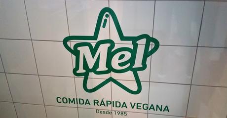 Burger Mel, restaurante de comida rápida vegetariana y vegana