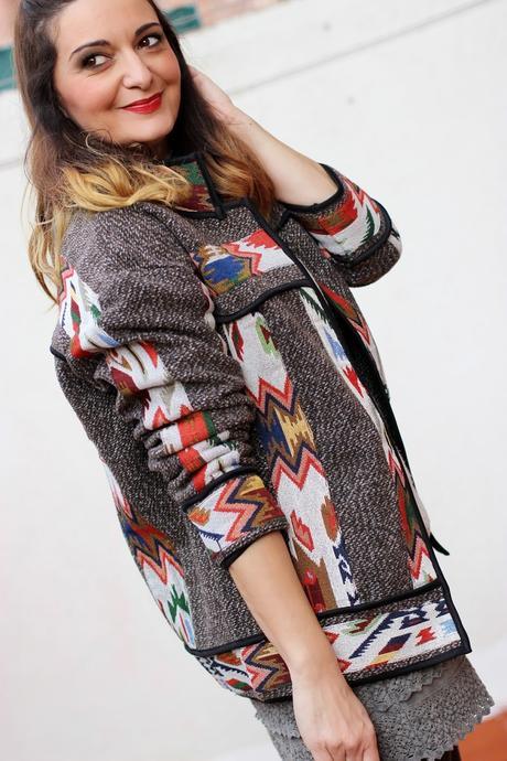 Chaqueta con estampado geométrico