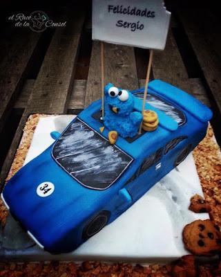 Un coche todo terreno. O sea, de primera!