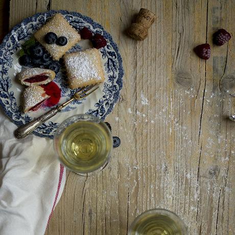 RAVIOLI DULCE DE FRAMBUESA RAVIOLI DULCE DE FRAMBUESA