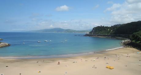 Playa de Guetaria