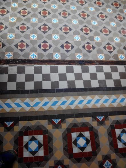 LA RESTAURACIÓ DELS PAVIMENTS ANTICS, A LA BARCELONA D' ABANS, D' AVUI I DE SEMPRE...3-02-2017...!!!