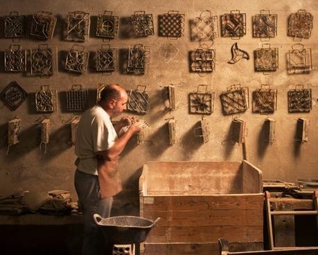 LA RESTAURACIÓ DELS PAVIMENTS ANTICS, A LA BARCELONA D' ABANS, D' AVUI I DE SEMPRE...3-02-2017...!!!