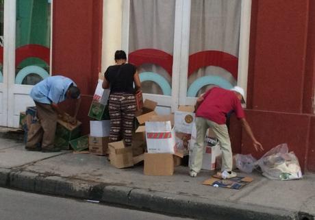 Preocupación por enfermedades de mendigos en Holguín