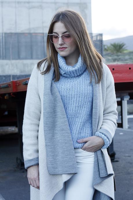 De azul y beige De azul y beige