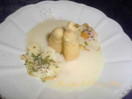 Sopa de parmesano y espárragos by Ferran Adriá